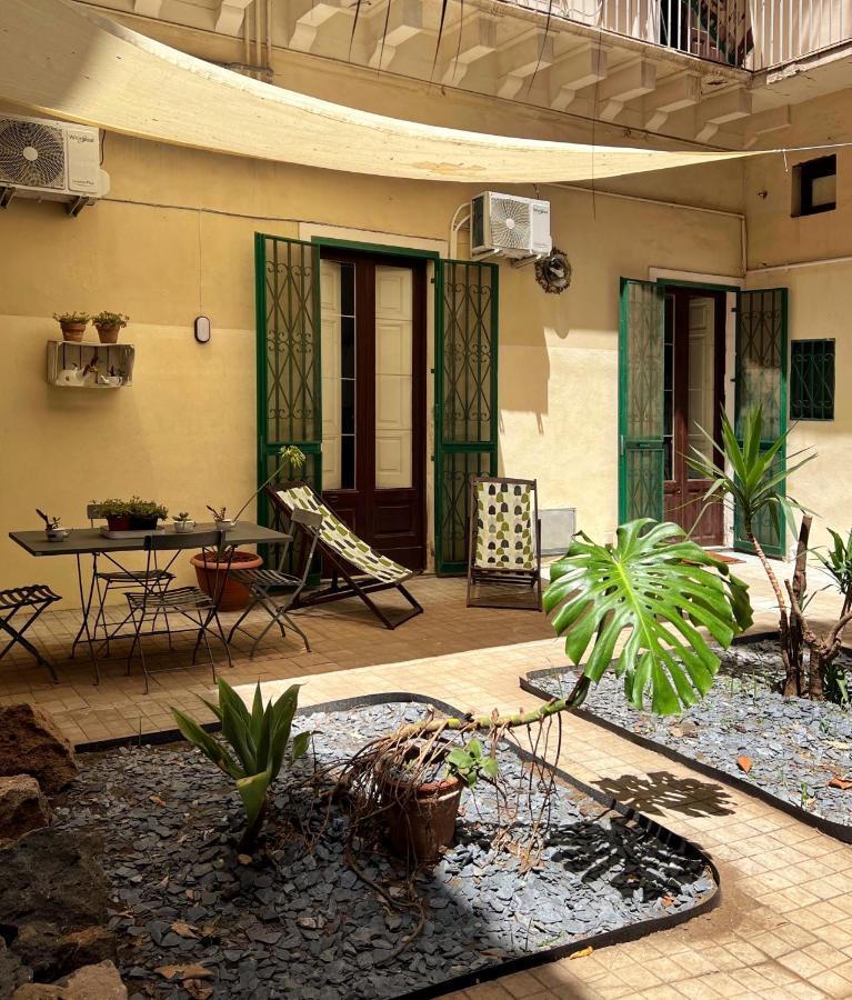 Hotel Saranton House Catania Exterior foto