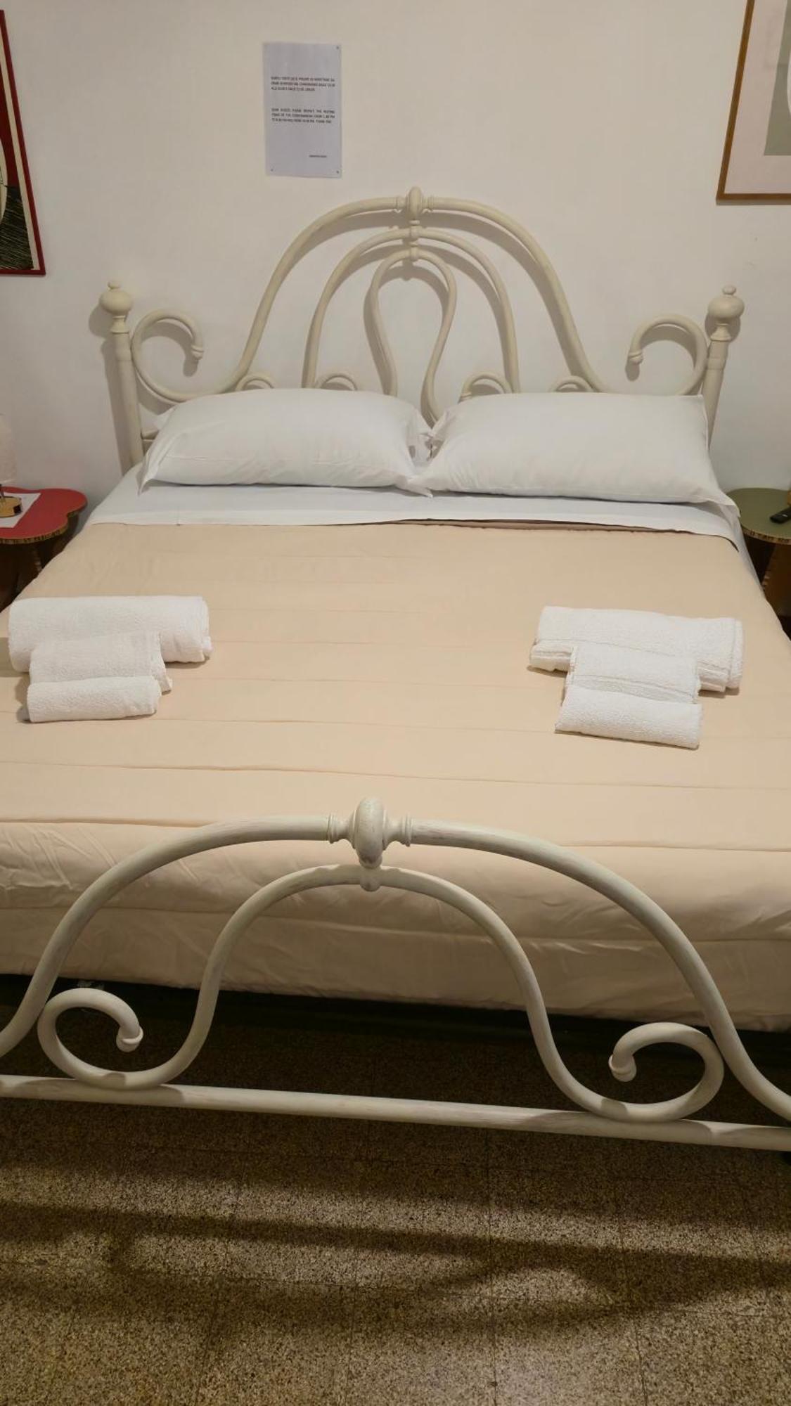 Hotel Saranton House Catania Exterior foto